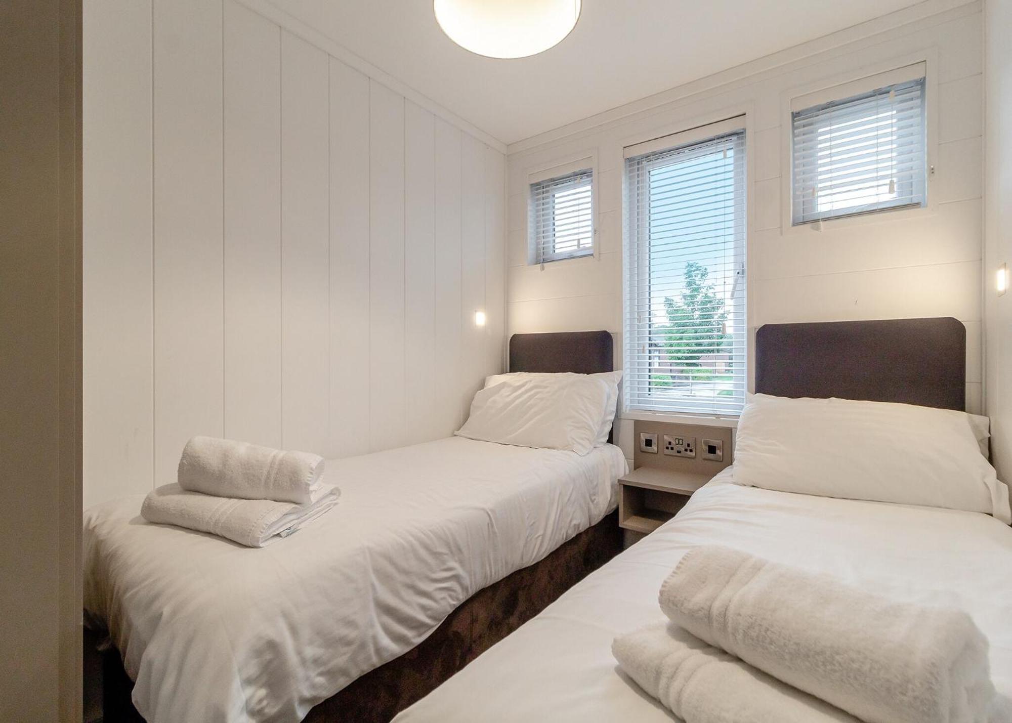 Norfolk Woods Resort And Spa Narborough  المظهر الخارجي الصورة